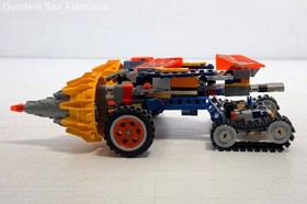 Set of 2 LEGO Nexo Knights Axl's Rumble Maker (70354) 3 In 1 Vehicle