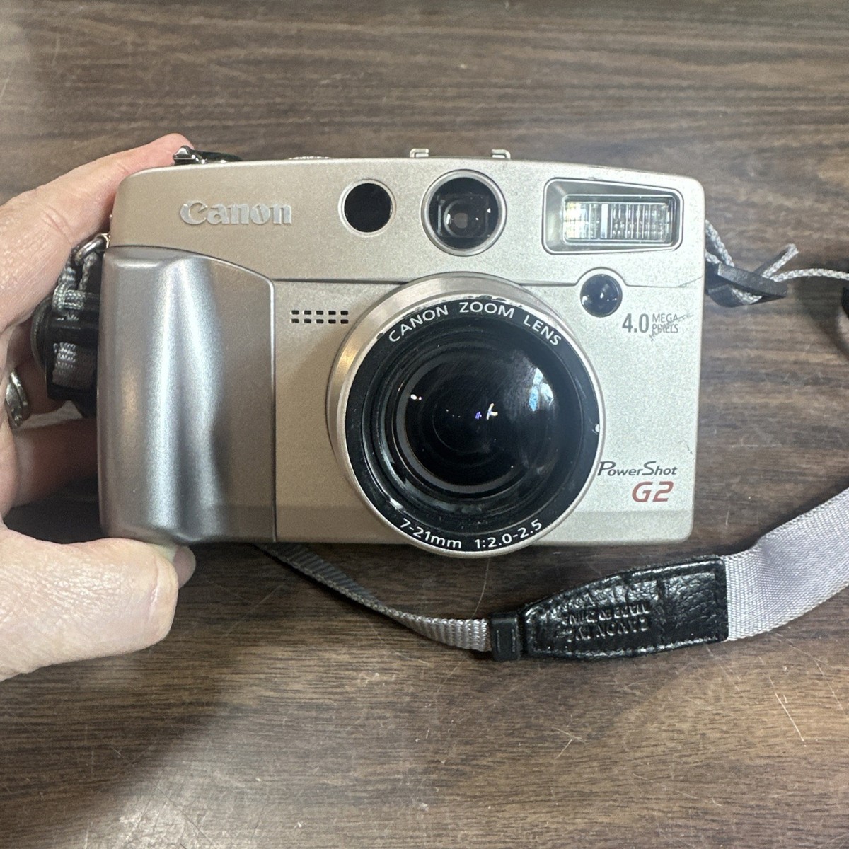 Canon PowerShot G2 4.0MP Flip Screen Digital Camera Silver Tested