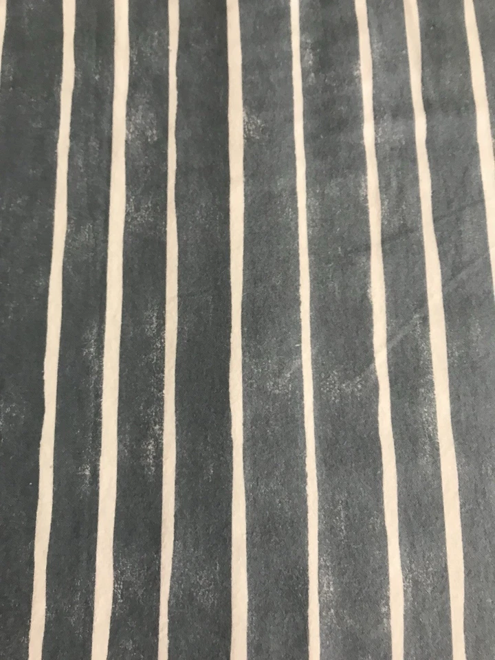 Tela de franela de algodón súper ajustada a rayas color azul denim por comprar Foto 2 de 3