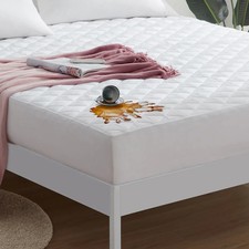 Mattress Protector Waterproof Mattress Cover Pad Hypoallergenic Breathable
