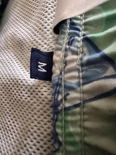 Vineyard Vines Mens Swim Shorts Size Med - Picture 3 of 5
