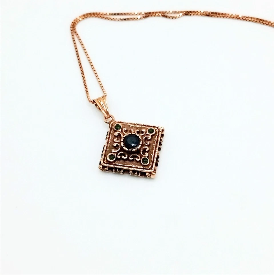 Pendente Vittoriano Argento 925 Rosé con Onice e Spinelli – Teorema Vicenza... - Immagine 3 di 4