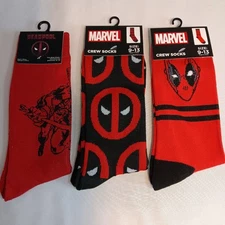 3 Pairs NWT Marvel DEADPOOL Crew Socks Mens Sz 6-12 