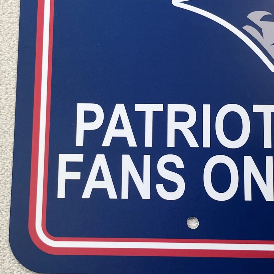 New England Patriots LOGO 12 x 18 PARKING SIGN ! FAST SHIPPING ! - Image 3 of 4