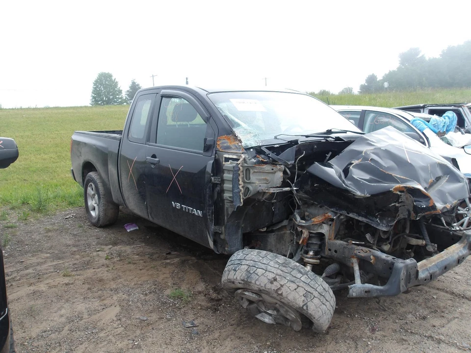 Used Front Left Door Window Regulator Front fits: 2011 Nissan Titan manual Front Foto 2 de 4