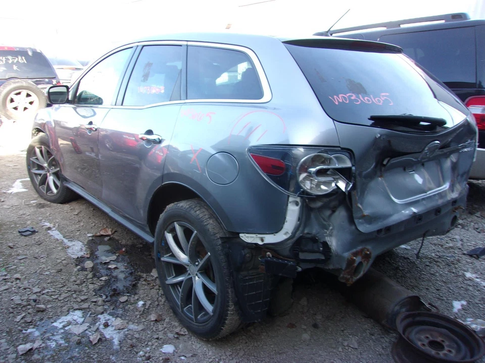 Used Washer Fluid Reservoir fits: 2011 Mazda CX-7 standard capacity Grade A - Image 4 of 4