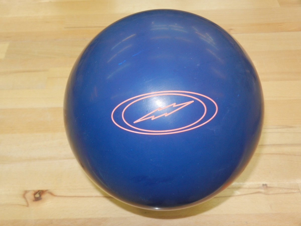 NIB 13# Storm IQ Tour Bowling Ball w/Specs of 13.2/3-3.5