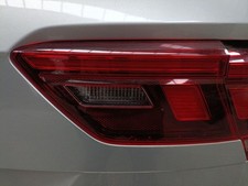 RÜCKLEUCHTE RECHTS IN DER TÜR / 2667083 FÜR VOLKSWAGEN TIGUAN AD1, AX1 2.0 TDI
