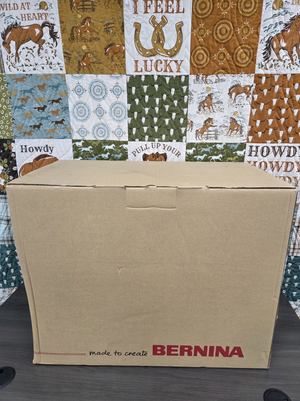 BRAND NEW! Bernina 735 Sewing/Quilting/Embroidery Machine! NEW IN BOX!!