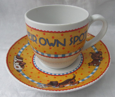 Mary Engelbreit ''Everyone Needs Their Own Spot'' Cup/Saucer Collectible~Dogs