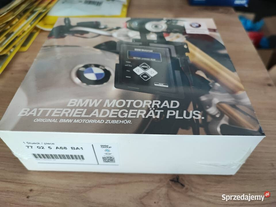 BMW Motorrad Genuine Motorcycle Battery Trickle CHARGER PLUS 12V 2.5A