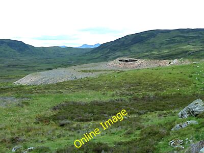 Foto 12x8 Erdbodenhaufen in Glen Tarken St Fillans erstellt aus der Ausgrabung c2012