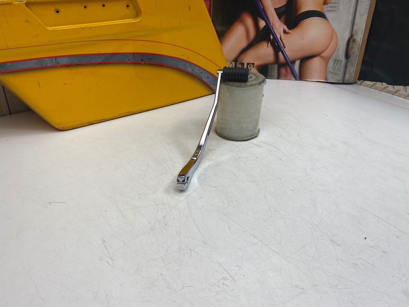 OEM Harley 18-25 M8 Softail Mid Controls Gear Shifter Lever & Peg Chrome