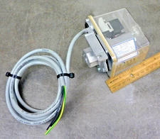 Fanal FF-4-8-DAH Tival Sensor Pressure Switch 0,5...8 Bar 230V 16 A 0,55 kW