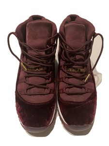 retro 11 maroon