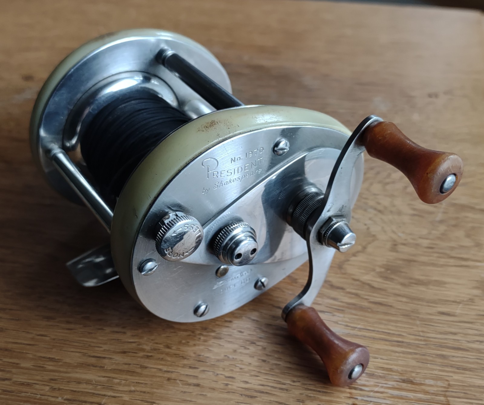 Shakespeare President 1970-Model GD-Baitcasting Reel-ca 1947-Top of the Line