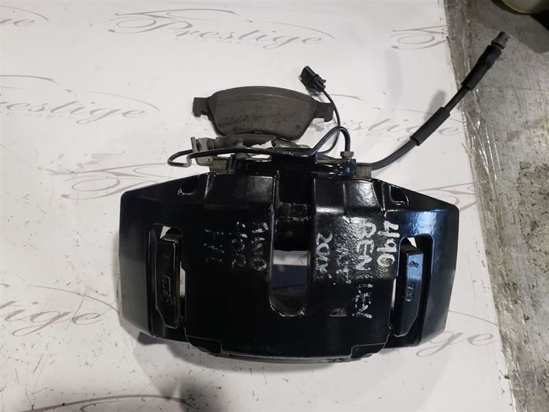 Bentley Flying Spur 2006-2011 Front Right Brake calipers Pair