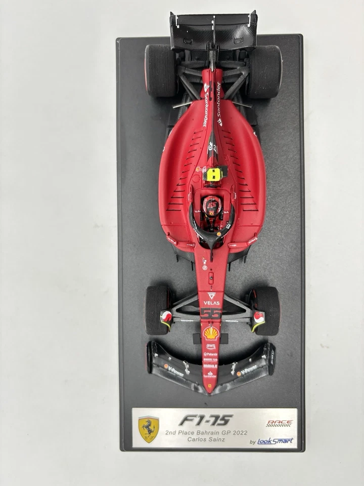 LookSmart Scuderia Ferrari F1-75 #55 2nd Place Bahrain GP 2022 Carlos Sainz 1:43 - Image 4 of 4