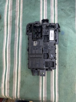 2011 ford edge lincoln MKX cabin fuse relay junction block BC3T-14B476-DH OEM