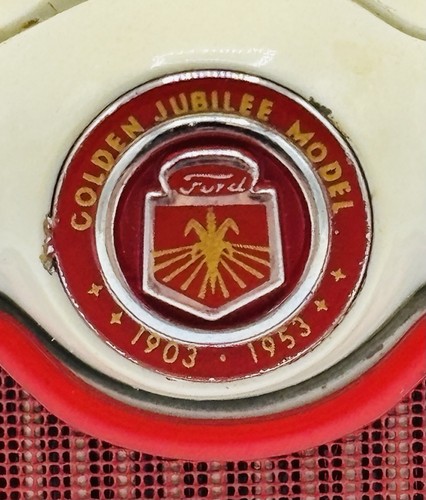 1953 Franklin Mint Precision Model Ford Jubilee Tractor w. CoA & Owner’s Manual - Picture 3 of 22