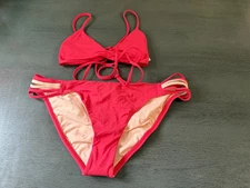 full c ut NEW pink  L SPACE two piece swimsuit bikini top size large