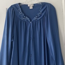 Vintage Shadowline Petals Rose Collection Size 1X Blue Robe Long Housecoat