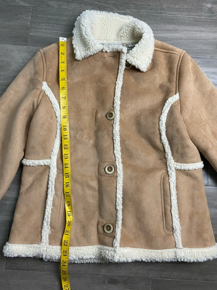 LL Bean Suede Sherpa Brown Tan Button Front Coat Women’s Size Small P Western - Image 4 of 4