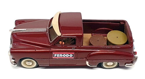 R&J Miniatures 1/43 Scale RJM001 - 1949 Pontiac Pick Up Ferodo - Met Brown - Picture 4 of 5