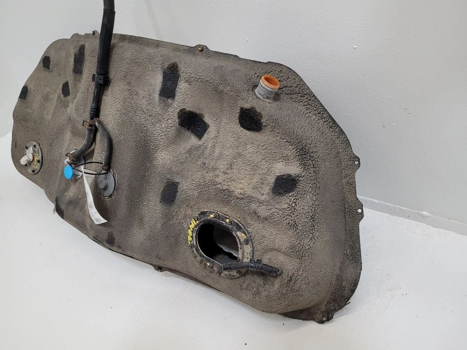 2011-2014 HYUNDAI GENESIS Fuel Tank Sedan 19 Gal 311503M510 Foto 4 de 4