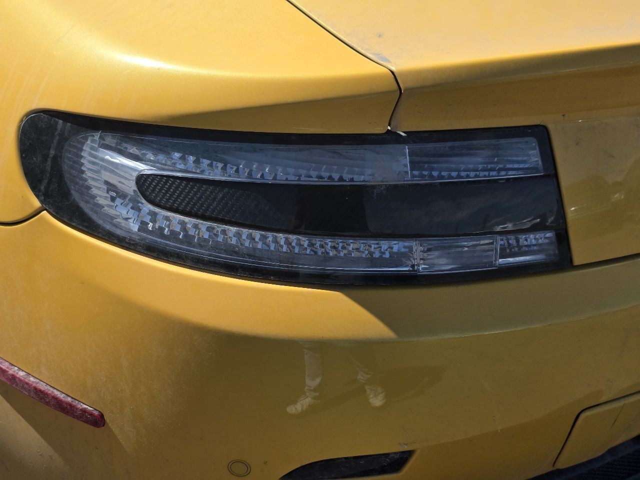 Aston Martin Vantage 2007 Tailgate P/N 697432