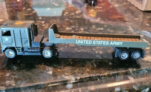 TYCO US-1 ELECTRIC TRUCKING 1983 ARMY TRANSPORT TRUCK & TRAILER INCOMPLETE READ