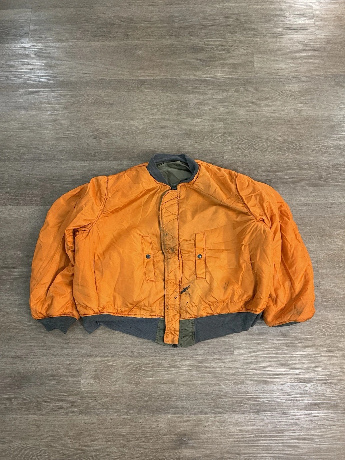 Vintage 80s Alpha Industries MA-1 Flight Bomber Jacket XXX-Large Olive Green USA - product detail image 8