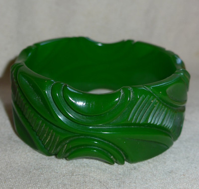 Green Apple Bakelite Translucent Vintage Thick Bangle Statement Bracelet