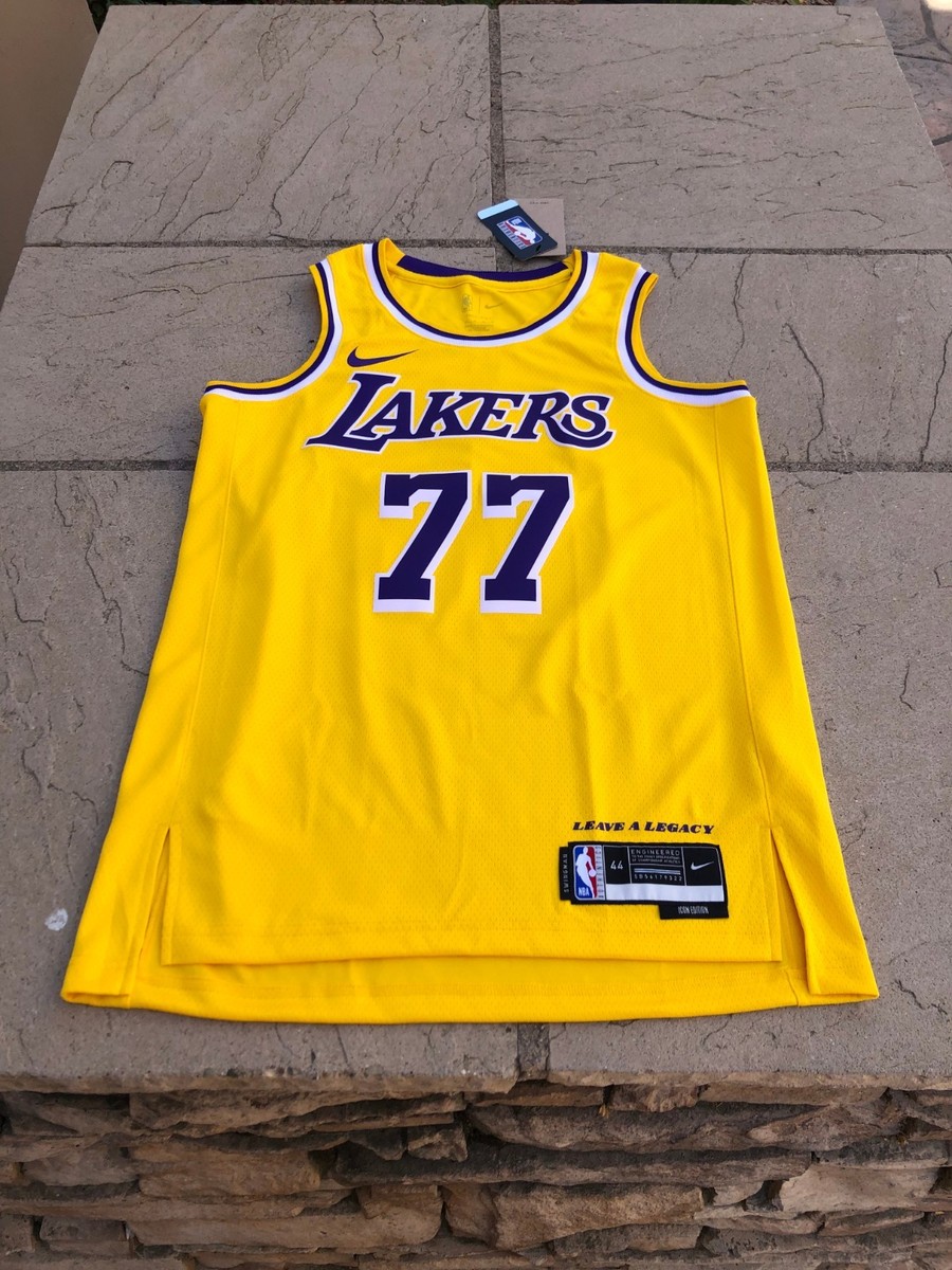 Men's M Medium Nike Luka Doncic LA Lakers Jersey Swingman Icon