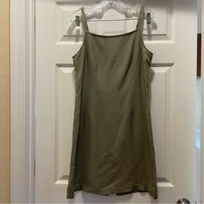 Vintage Tommy Bahama 100 Silk Army Green Button Backed Dress Size 8