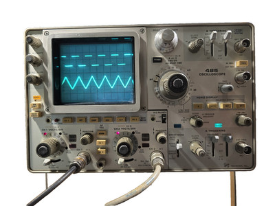 Tektronix 485 Analog Oscilloscope 2-Channel