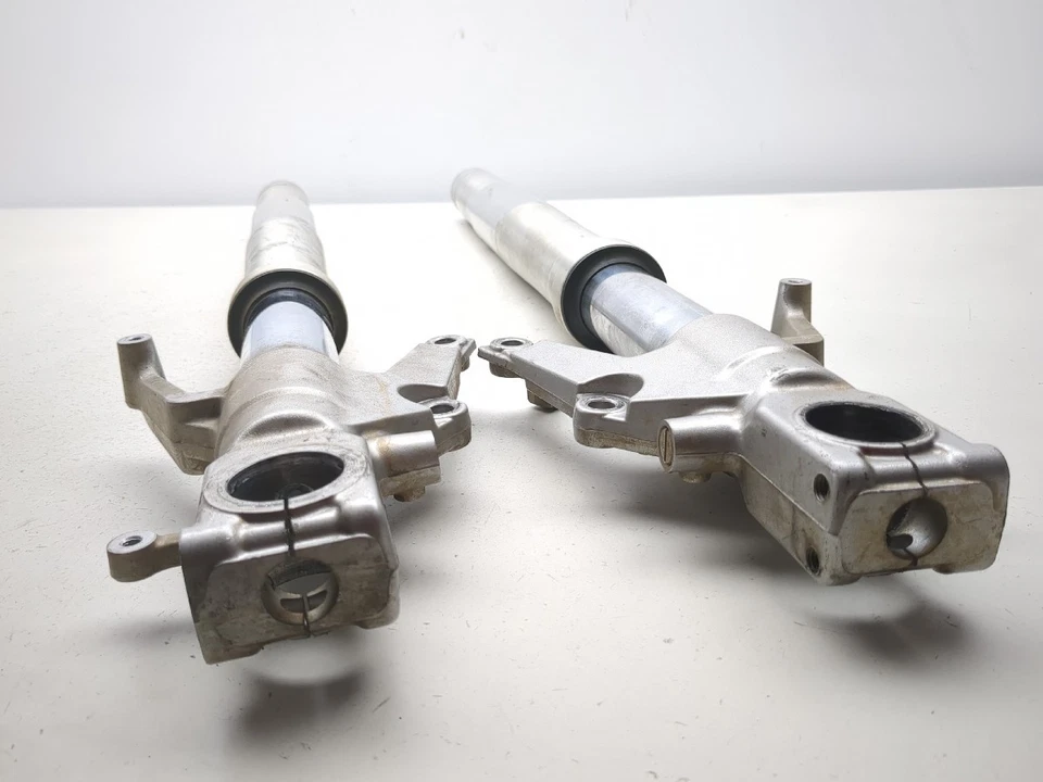 Juego de suspensión horquillas delanteras 99-07 Suzuki Hayabusa GSX1300R (RECTA o DOBLADA) Foto 4 de 4