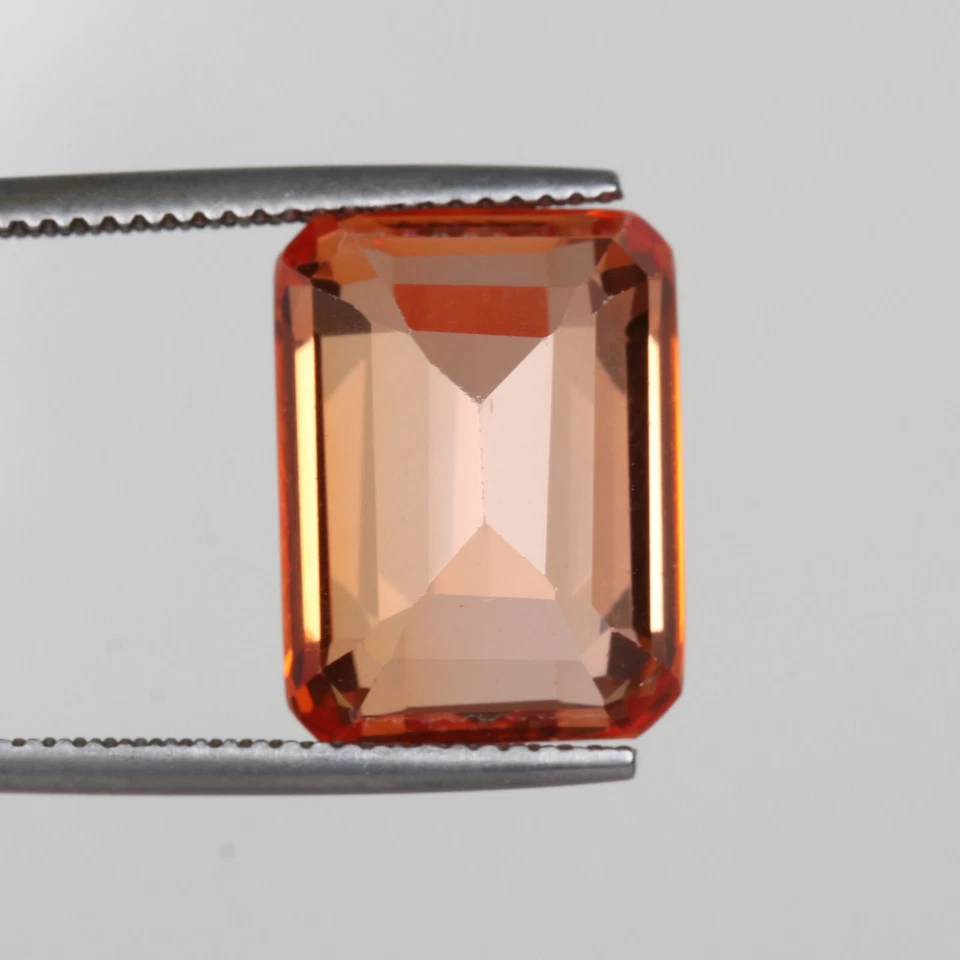 15.00 Carat Imitation Emerald Shape Orange Color Brazil Morganite Gem for Rings - Image 3 of 4
