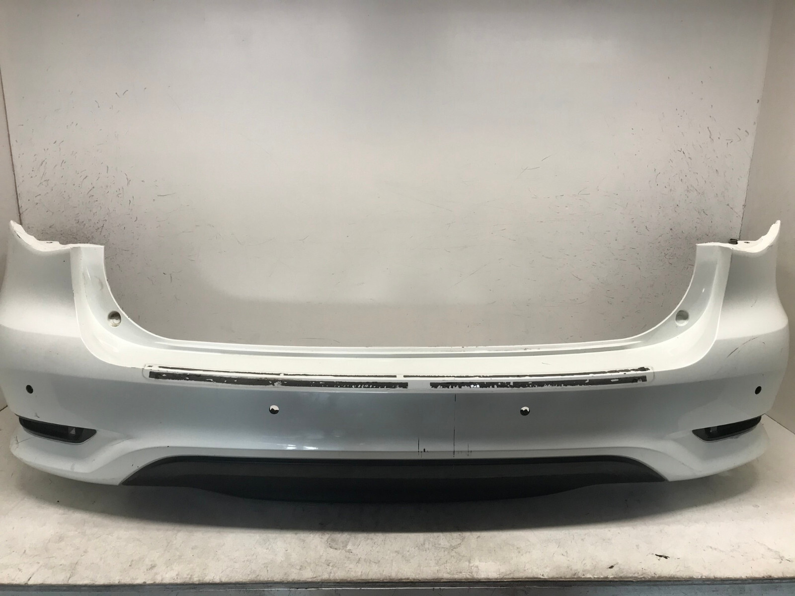 Rear Bumper LOCAL White 2016-2020 Infiniti QX60 Base/Hybrid 85022-9NC0H OEM