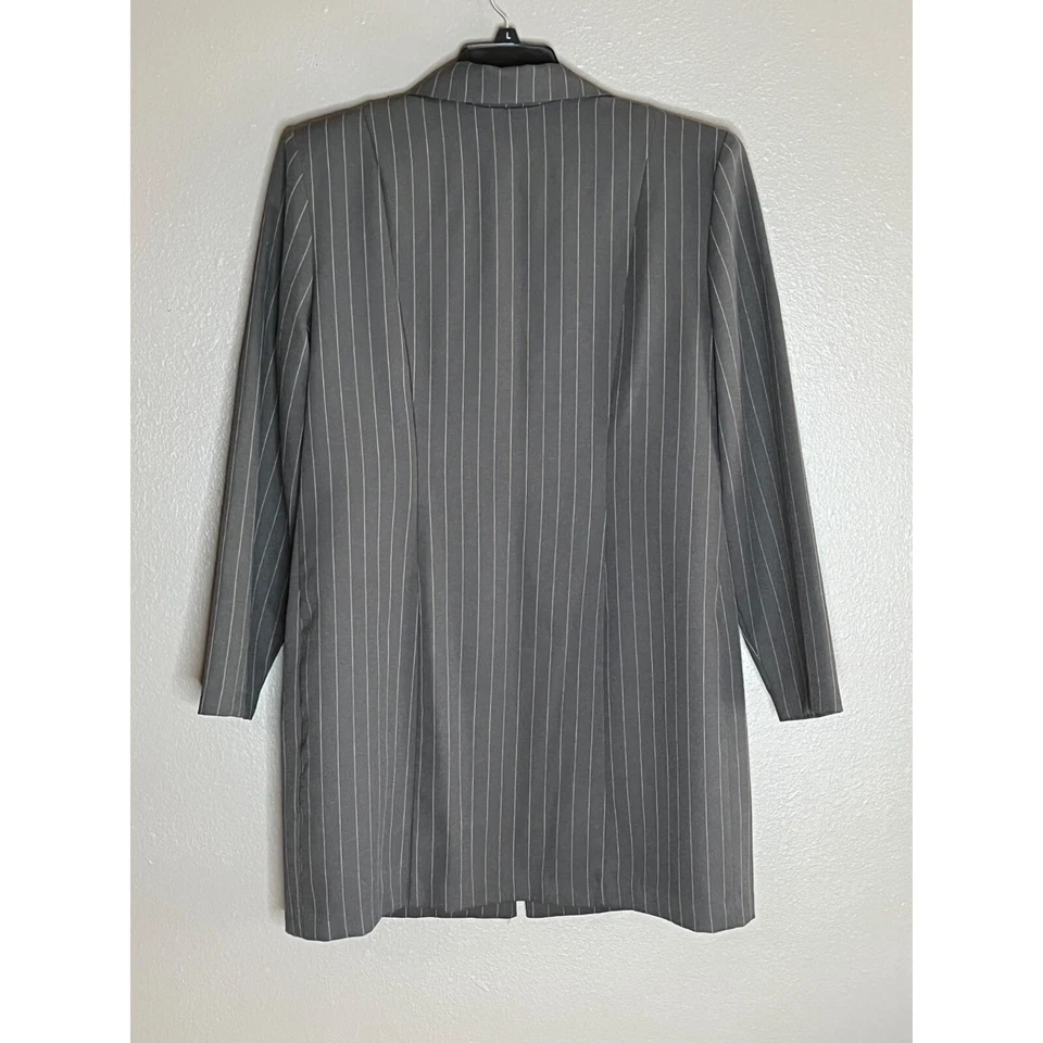 Chaqueta Blazer a Rayas para Mujer Colección Lew Magram Talla 12 Gris y Blanco Foto 4 de 4