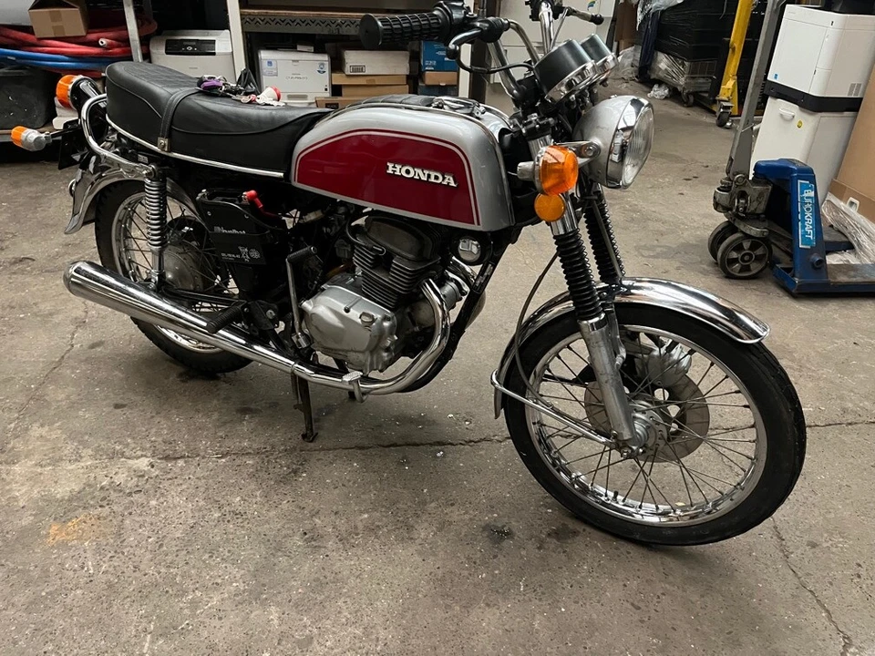 Oldtimer-Motorrad Honda-CB 125 K-Fährt und läuft gut,Km 12.833-Baujahr Juli 1976 - Bild 3 von 4