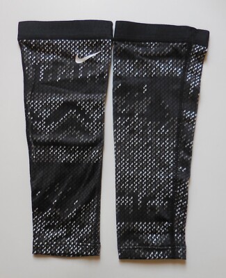 Nike Pro HyperWarm Printed Calf Sleeves Adult Unisex Black/Black/White XS/S