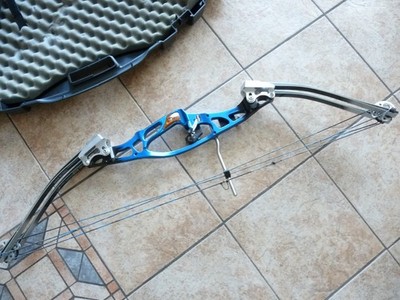 Hoyt Compoundbogen XT 2000 mit Zubehör und Koffer