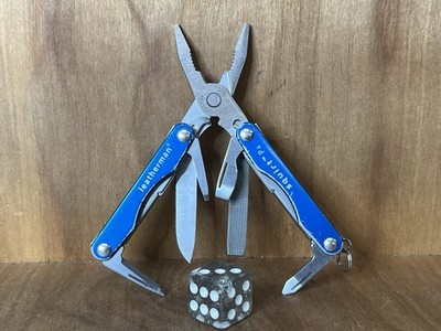 Leatherman Squirt P4 Blue Plier Multi-Tool Key Ring USA Retired EXCELLENT!