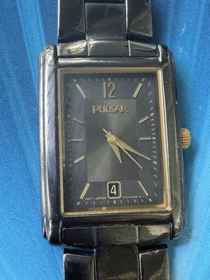 Pulsar V732-X538 Rectangular Quartz Watch For Men 26 Mm