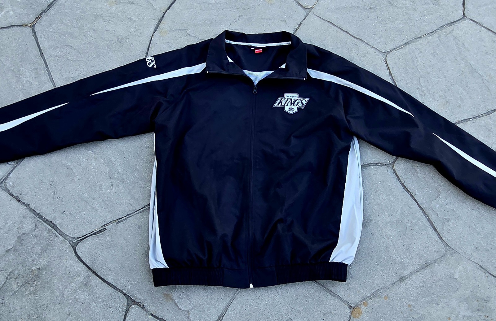 Mitchell & Ness Los Angeles Kings Jacket NHL LARGE Pre-owned Good Condition - second product detail image