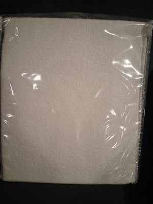 Terry Cloth Full Size Matress Protector(NO RETURNS)
