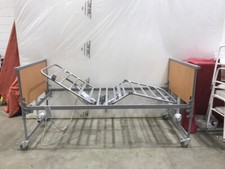 Invacare/Etude-Profiling Electric Bed-Nursing Care Home-VAT EXEMPT PRICE