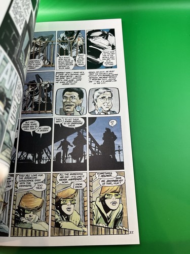 Batman: The Dark Knight Returns, DC Comics (1986) First Edition - New - Picture 7 of 8