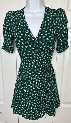 green and white wrap dress Jeanne Silk Jersey Wrap Dress – Diane von Furstenberg